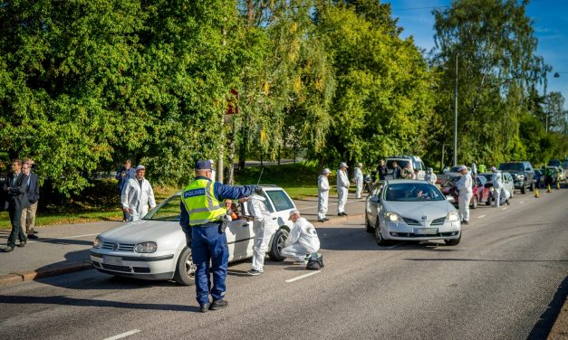 The Police Are Monitoring Condition of Tires Across the Country