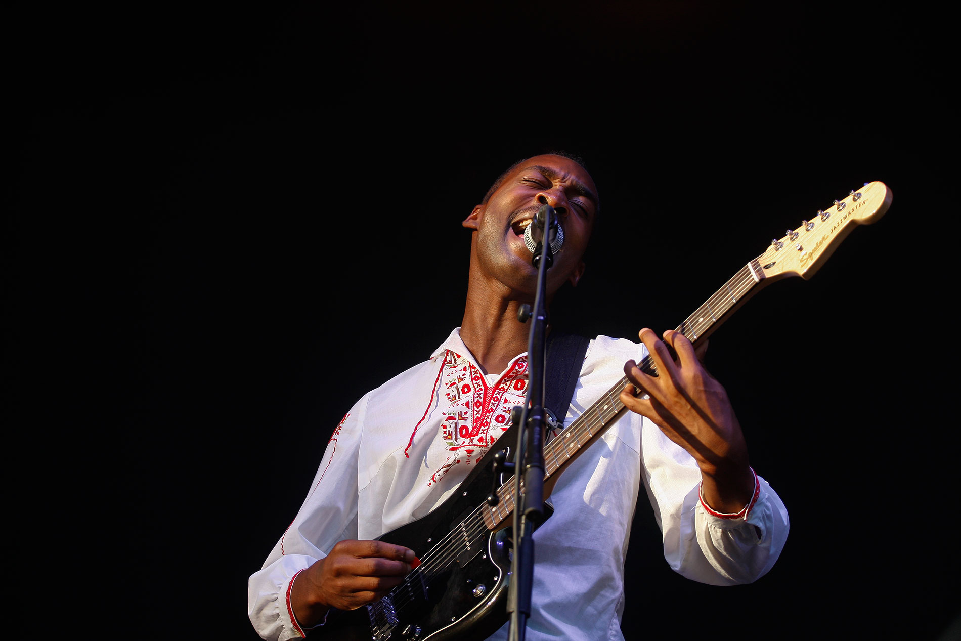 Jalen Ngonda pours feeling into every strum at Pori Jazz Festival on July 17, 2026. Photograph: TONY ÖHBERG/FINLAND TODAY