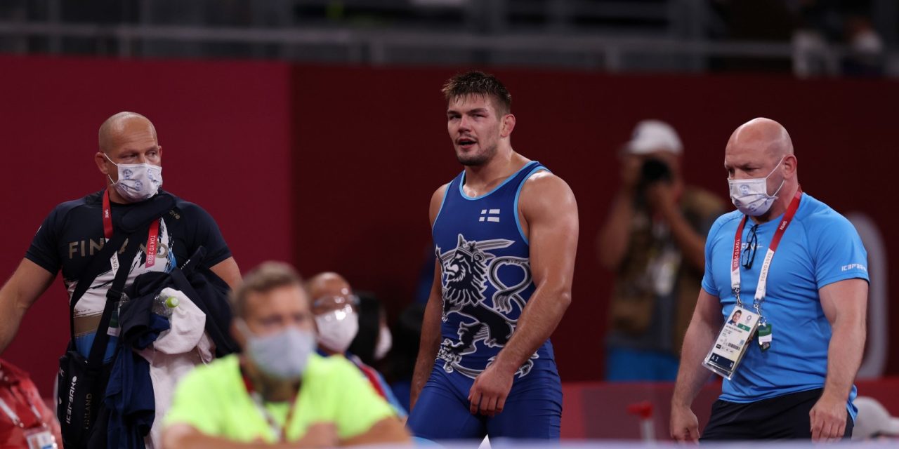 Wrestler Arvi Savolainen Loses His Chances for the Bronze