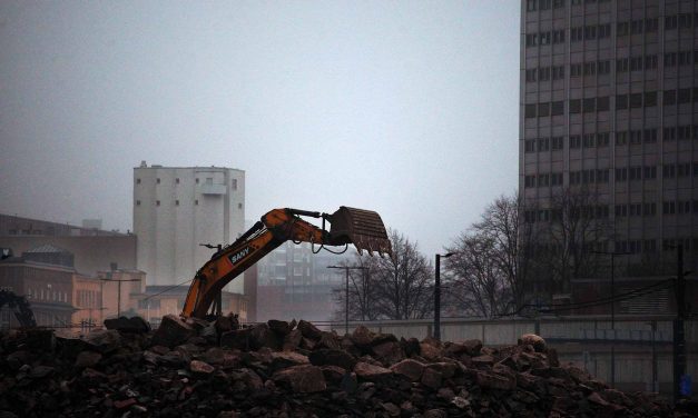 How to Reduce Exposure to Elevated Levels of Street Dust in Helsinki: Map and Tips