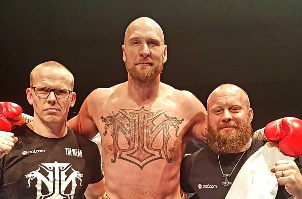 Finnish Heavyweight Boxer Robert Helenius Knocks Down His Brazilian Opponent in the Second Round; Next Fight in the USA