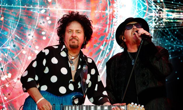 GALLERY: Toto Charms Pori at the Sold-Out Performance, Perhaps for the Last Time